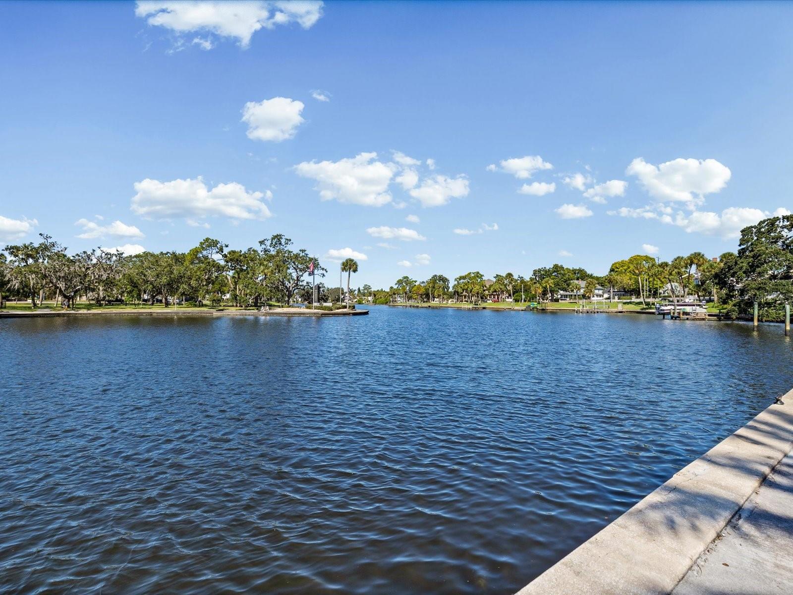 2126 PARROT FISH DR, HOLIDAY, FL, 34691