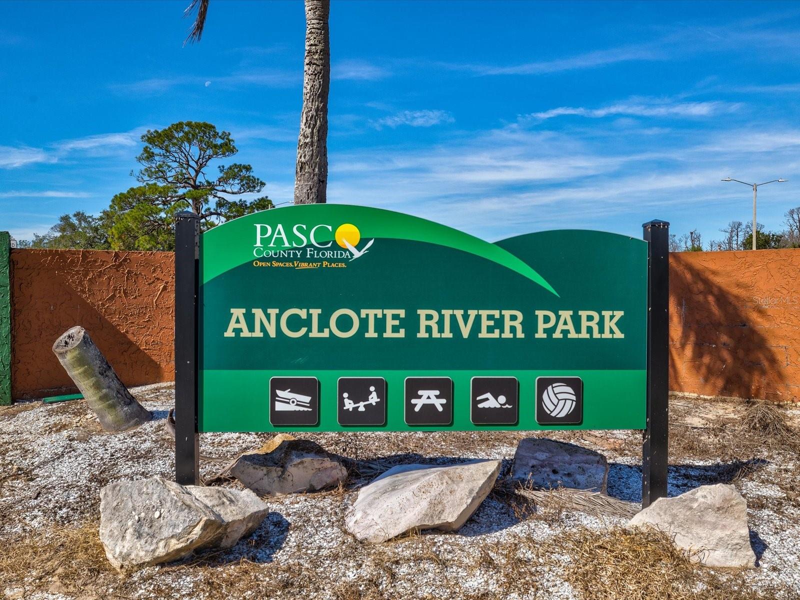 2126 PARROT FISH DR, HOLIDAY, FL, 34691