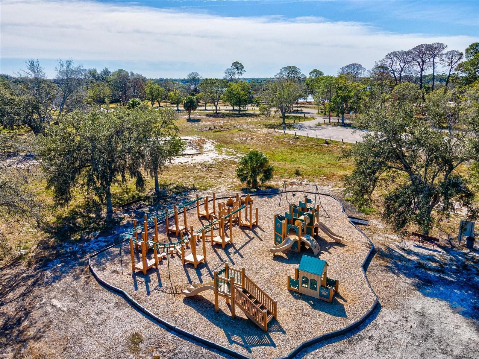 2126 PARROT FISH DR, HOLIDAY, FL, 34691