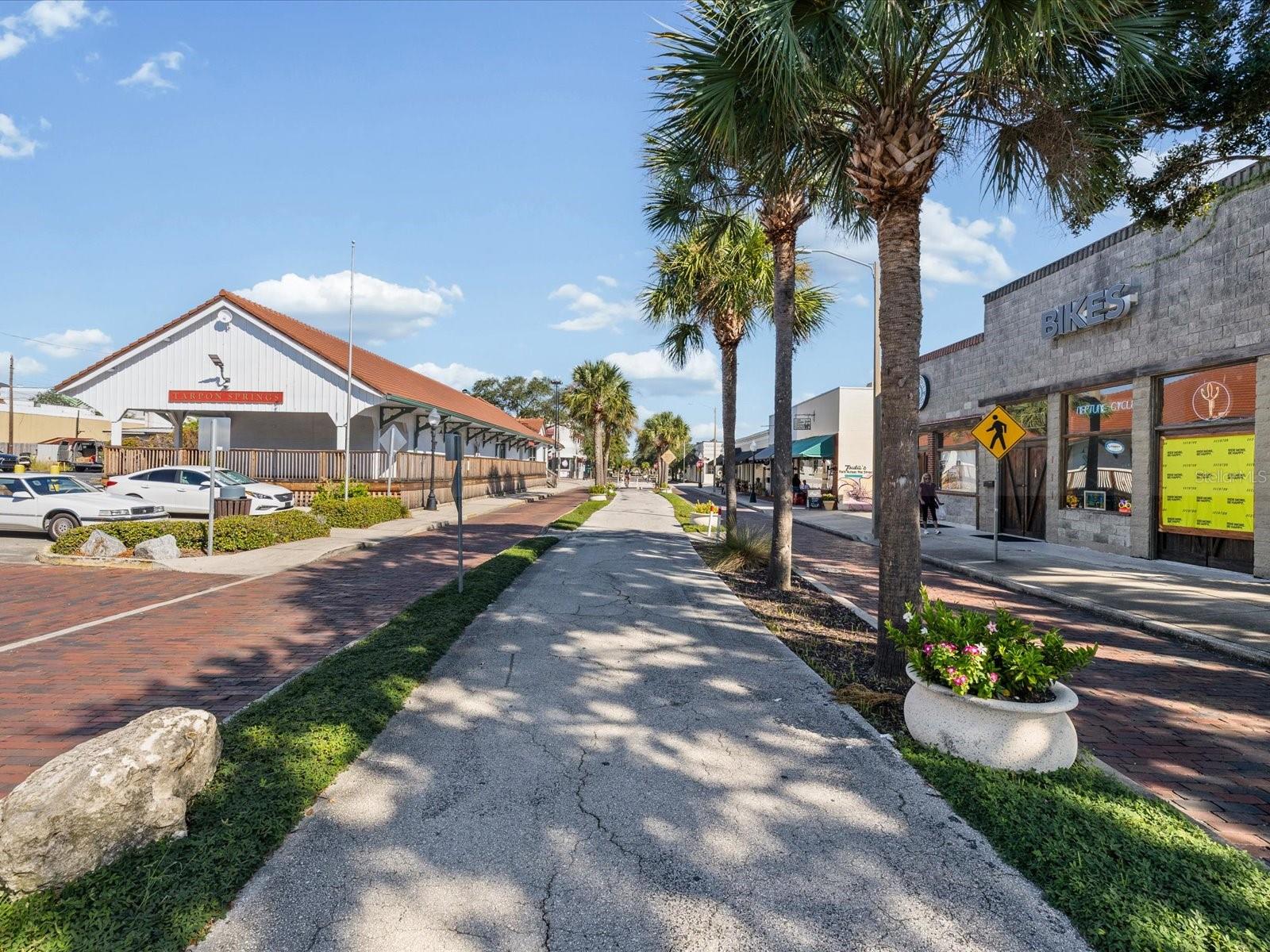 2126 PARROT FISH DR, HOLIDAY, FL, 34691