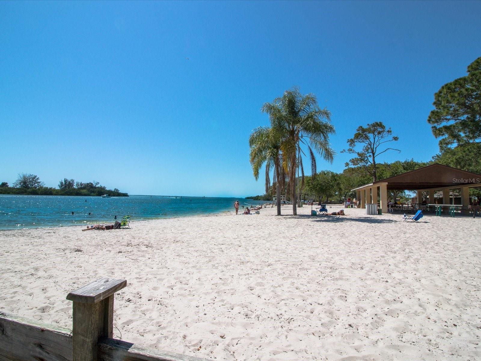 2126 PARROT FISH DR, HOLIDAY, FL, 34691