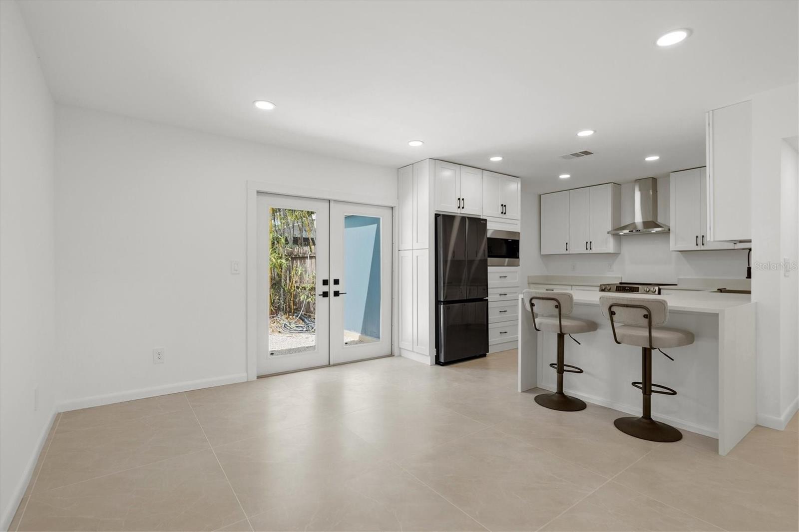 3663 EGERTON CIR, SARASOTA, FL, 34233