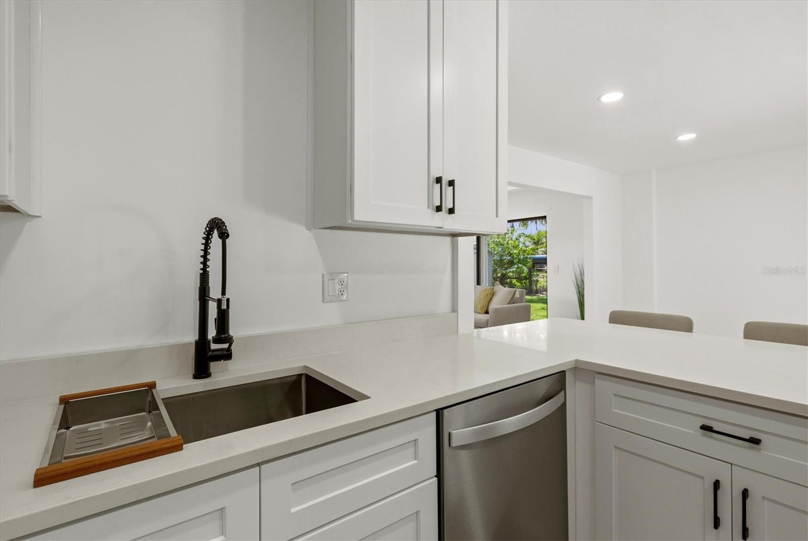 3663 EGERTON CIR, SARASOTA, FL, 34233