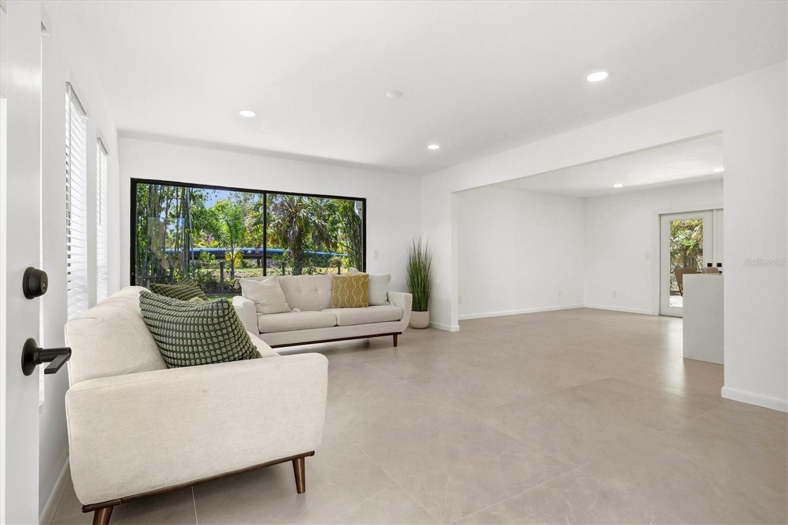 3663 EGERTON CIR, SARASOTA, FL, 34233