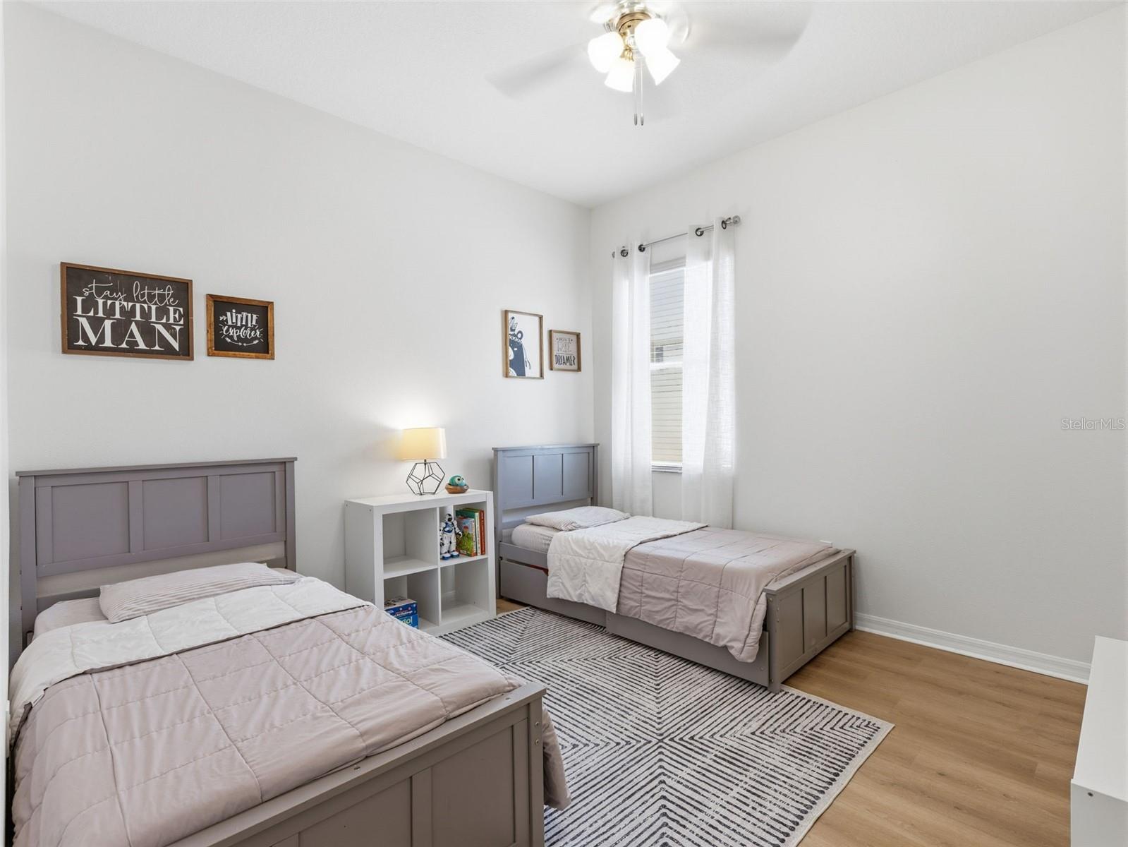 10017 OXFORD CHAPEL DR, TAMPA, FL, 33647