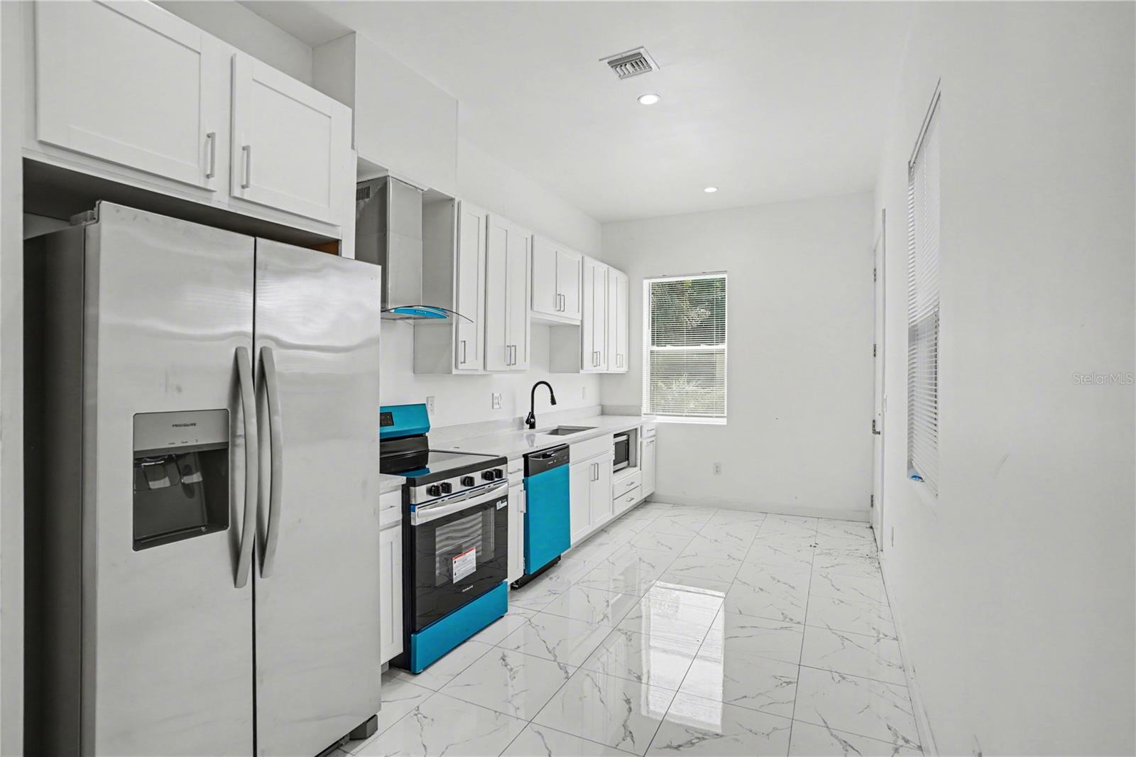 2328 W SPRUCE ST #A, TAMPA, FL, 33607