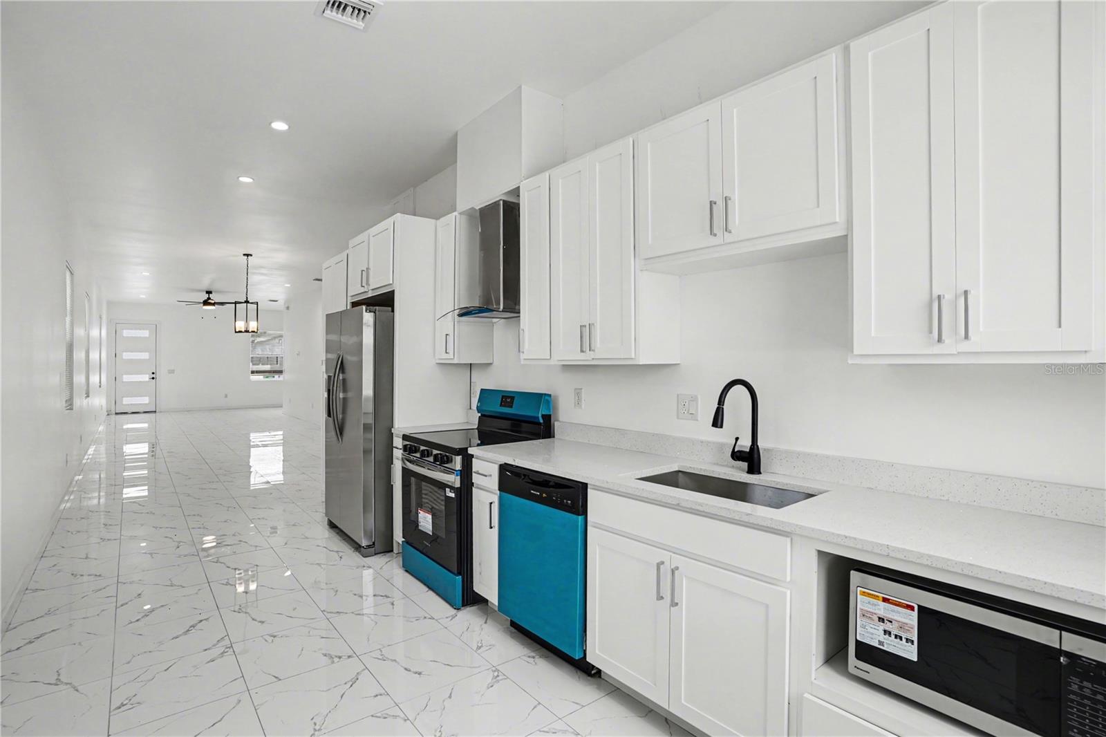 2328 W SPRUCE ST #A, TAMPA, FL, 33607