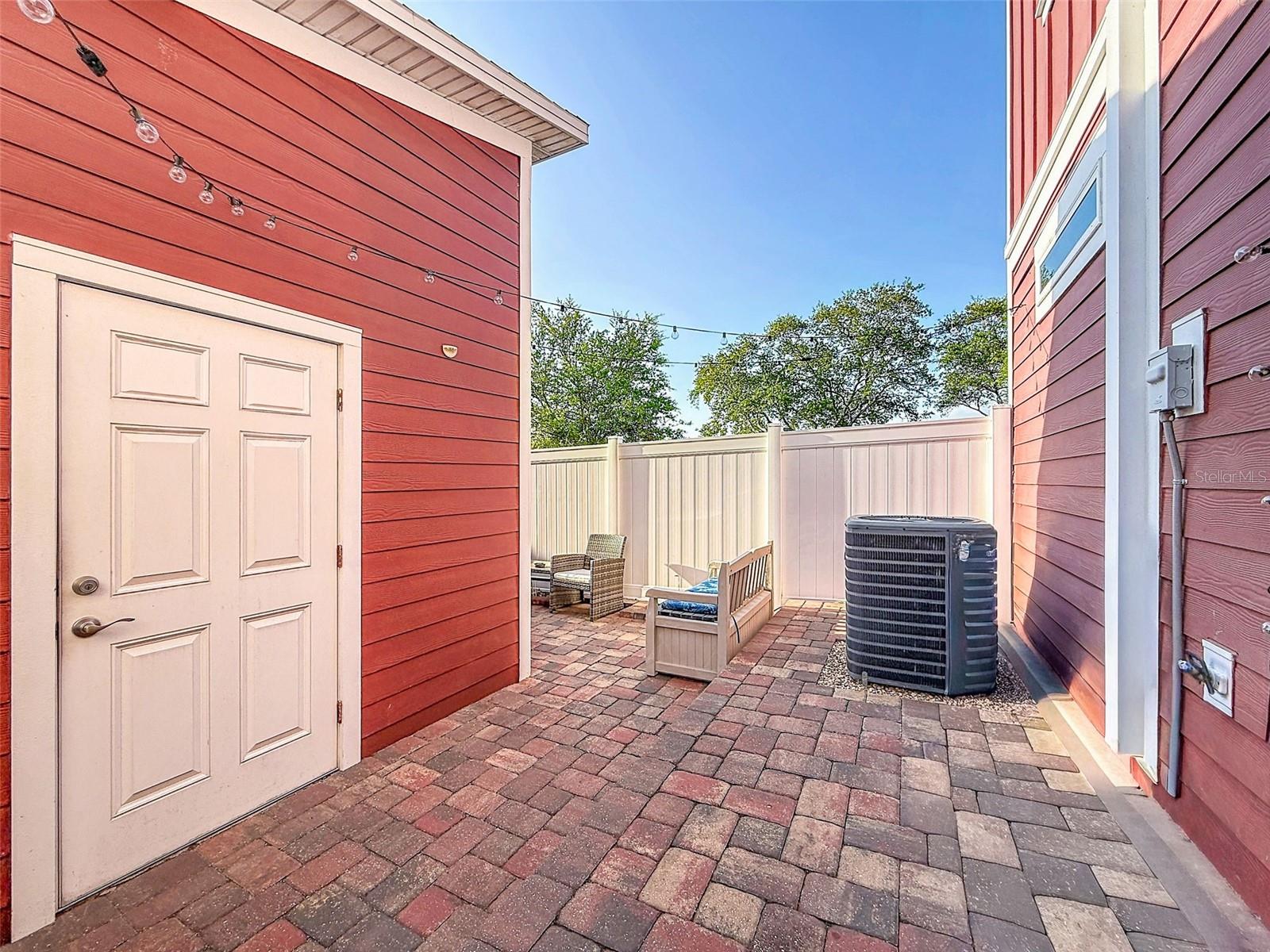 1132 MARTIN LUTHER KING JR AVE, DUNEDIN, FL, 34698