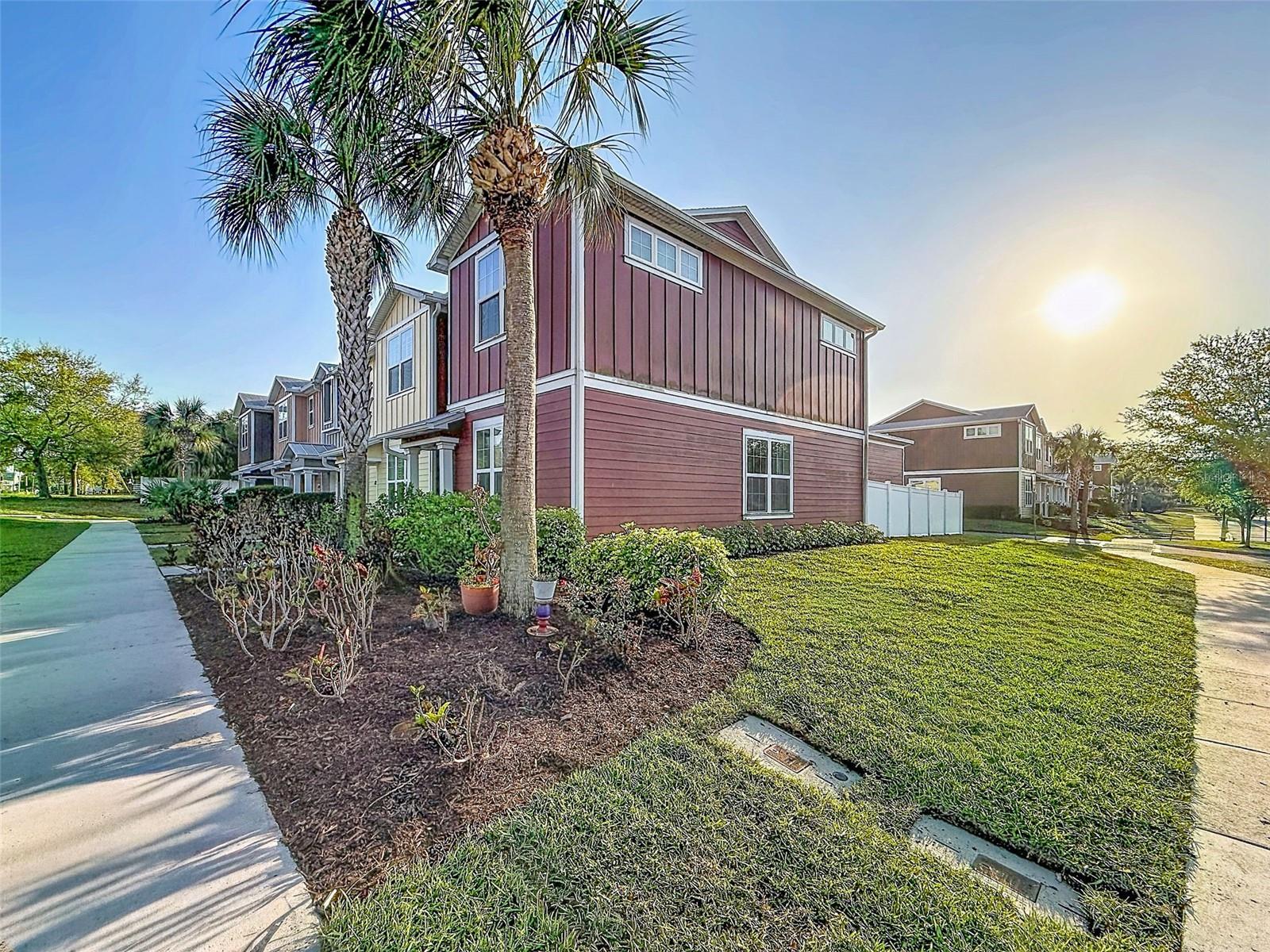 1132 MARTIN LUTHER KING JR AVE, DUNEDIN, FL, 34698