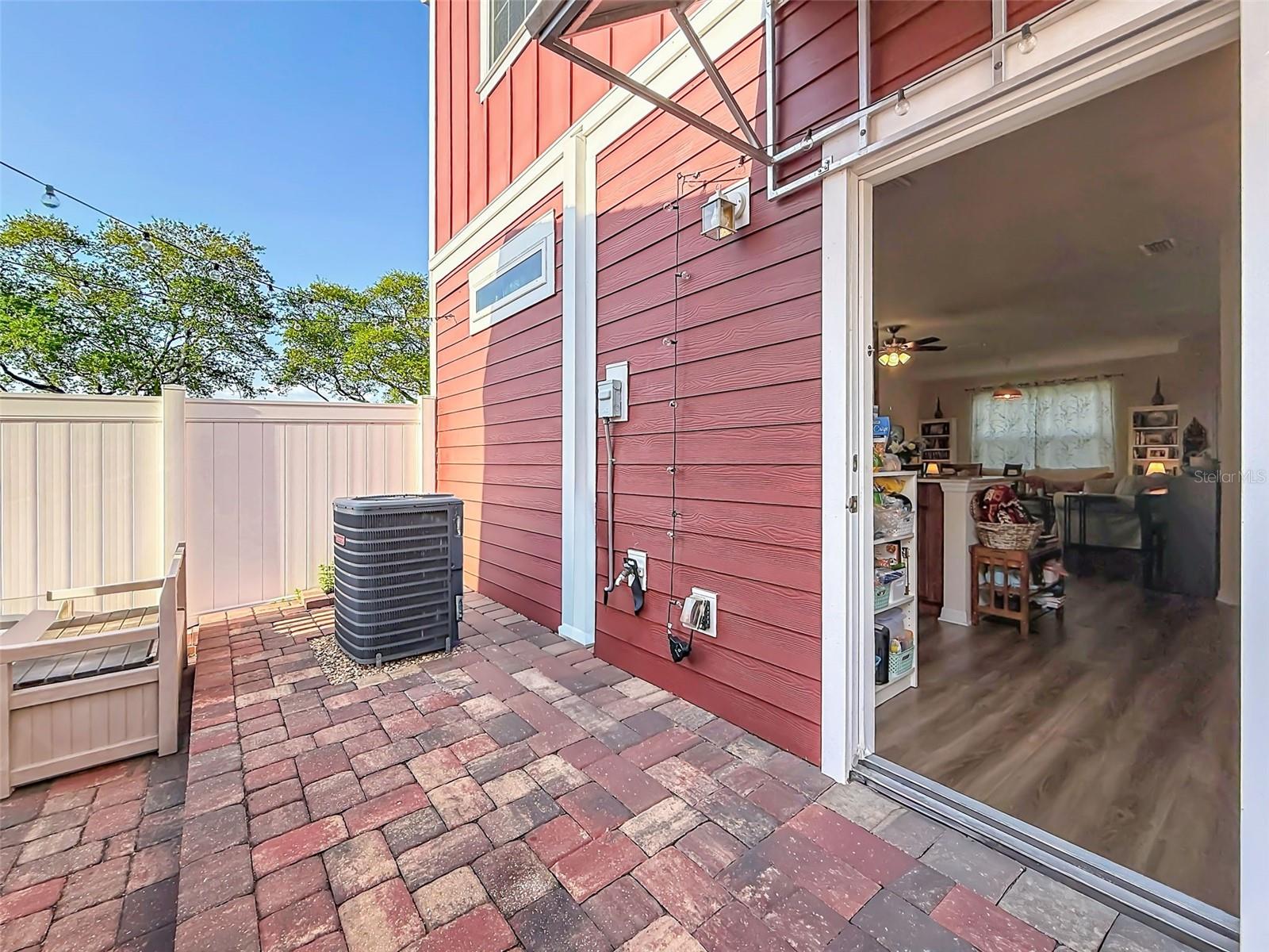 1132 MARTIN LUTHER KING JR AVE, DUNEDIN, FL, 34698