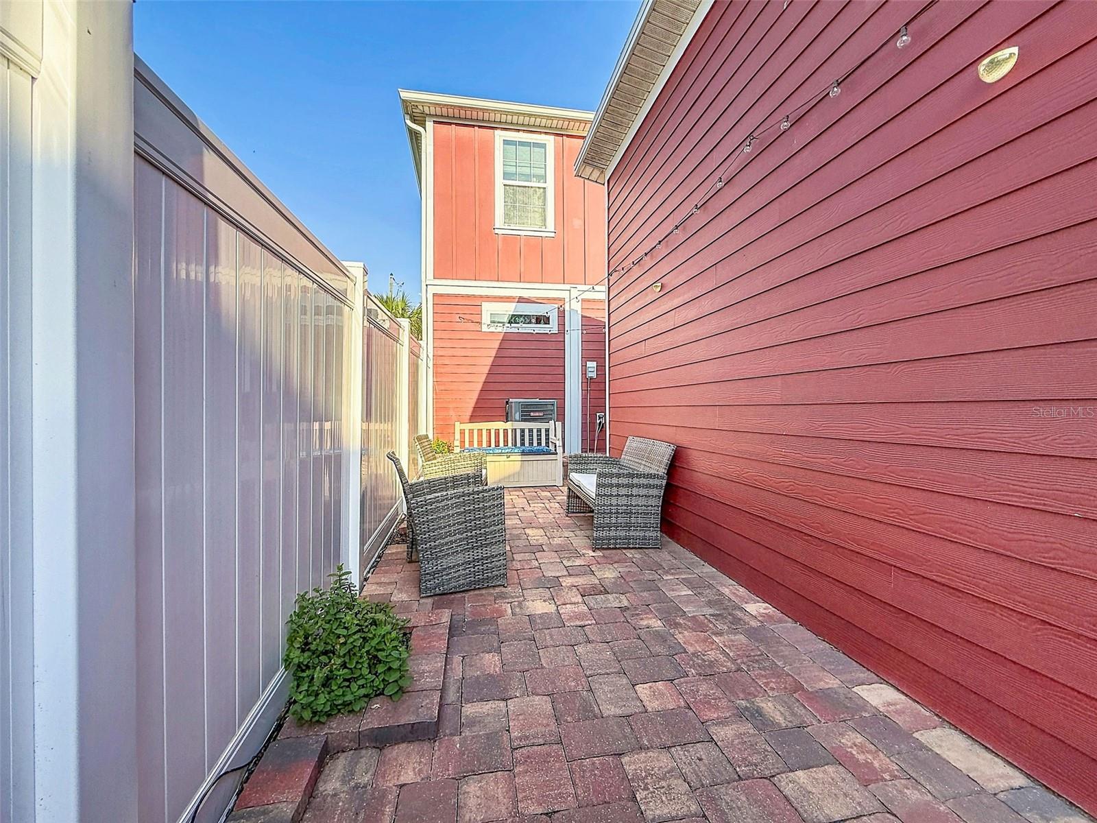 1132 MARTIN LUTHER KING JR AVE, DUNEDIN, FL, 34698