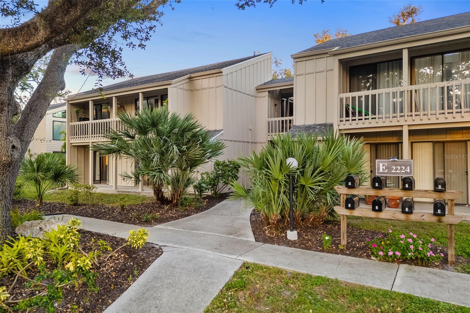 2224 BAHIA VISTA ST #E1, SARASOTA, FL, 34239