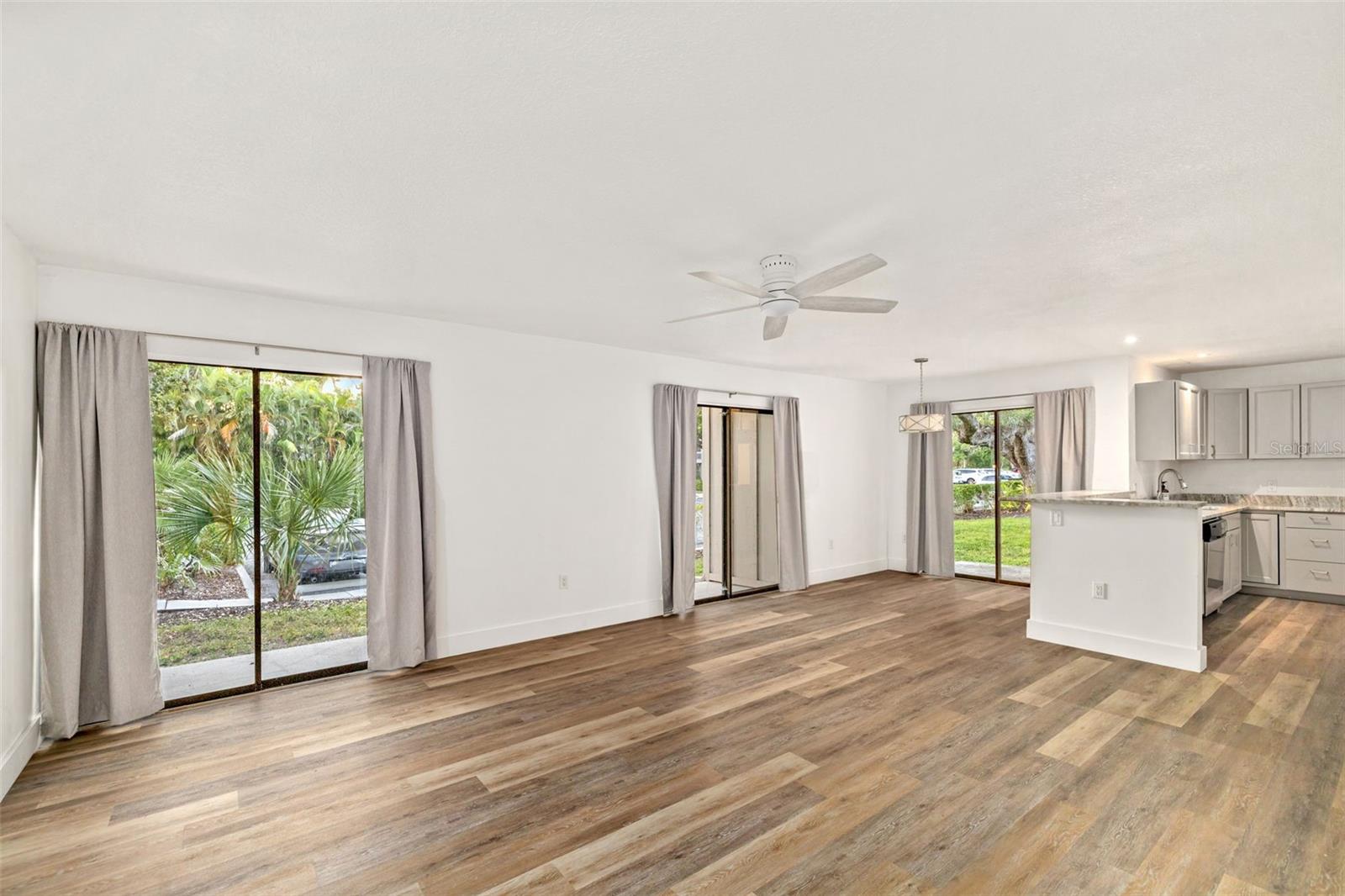 2224 BAHIA VISTA ST #E1, SARASOTA, FL, 34239