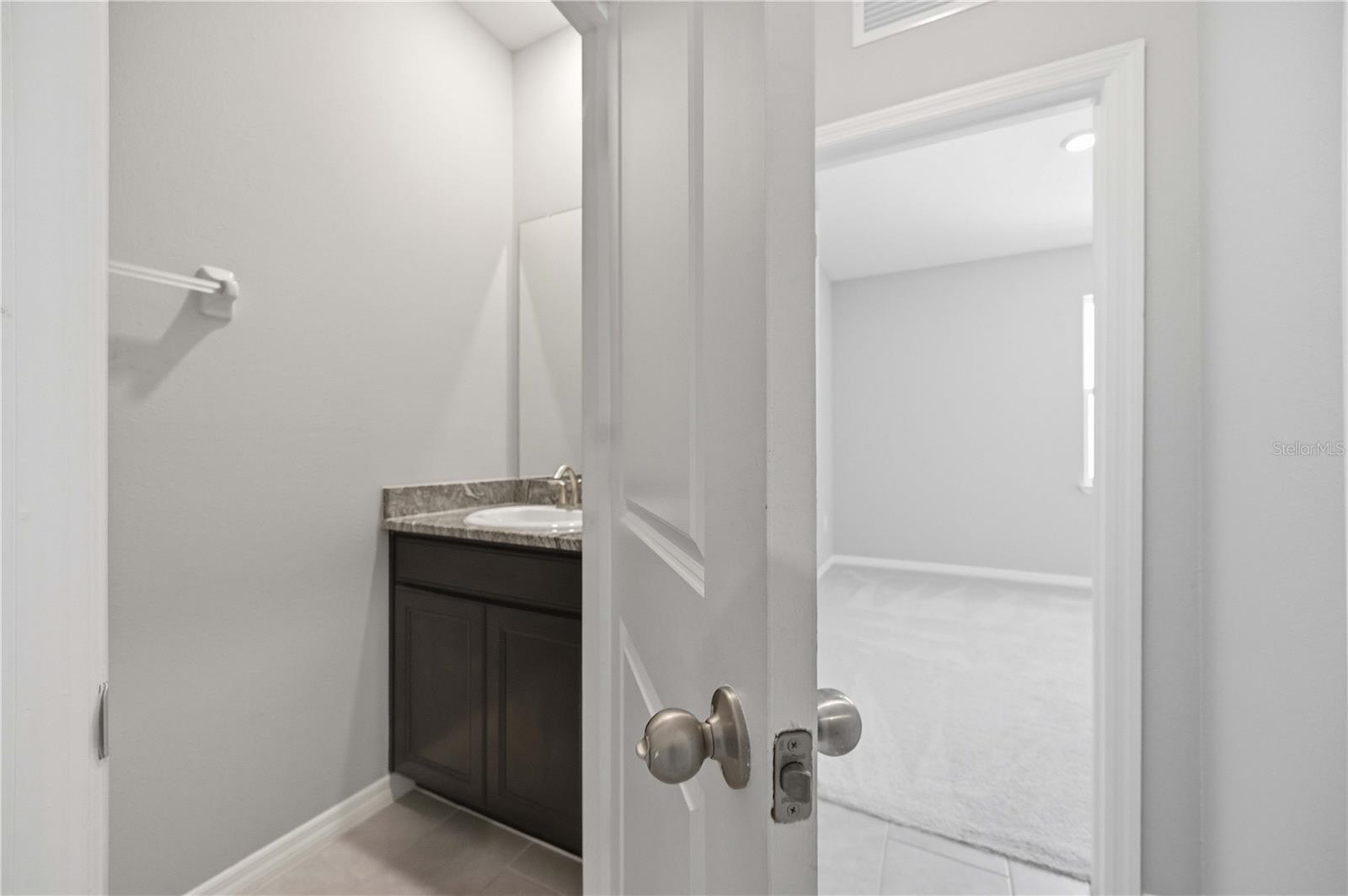 5719 WOODLAND SAGE DR, SARASOTA, FL, 34238