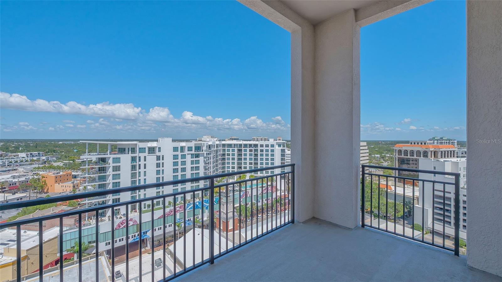 33 S PALM AVE #1303, SARASOTA, FL, 34236