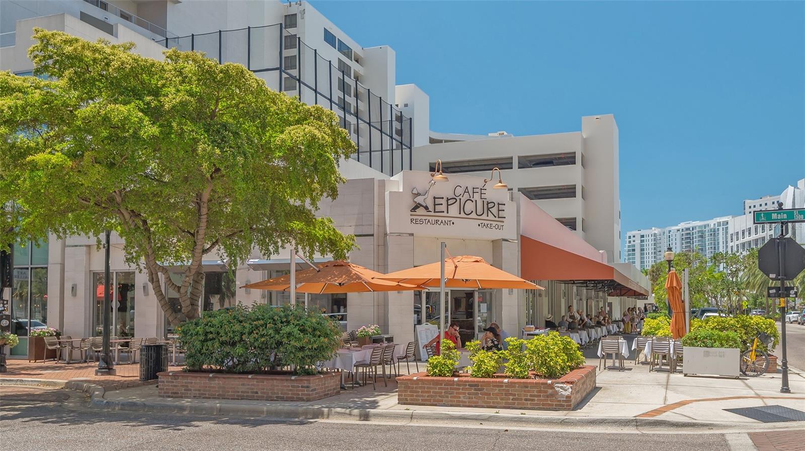 33 S PALM AVE #1303, SARASOTA, FL, 34236