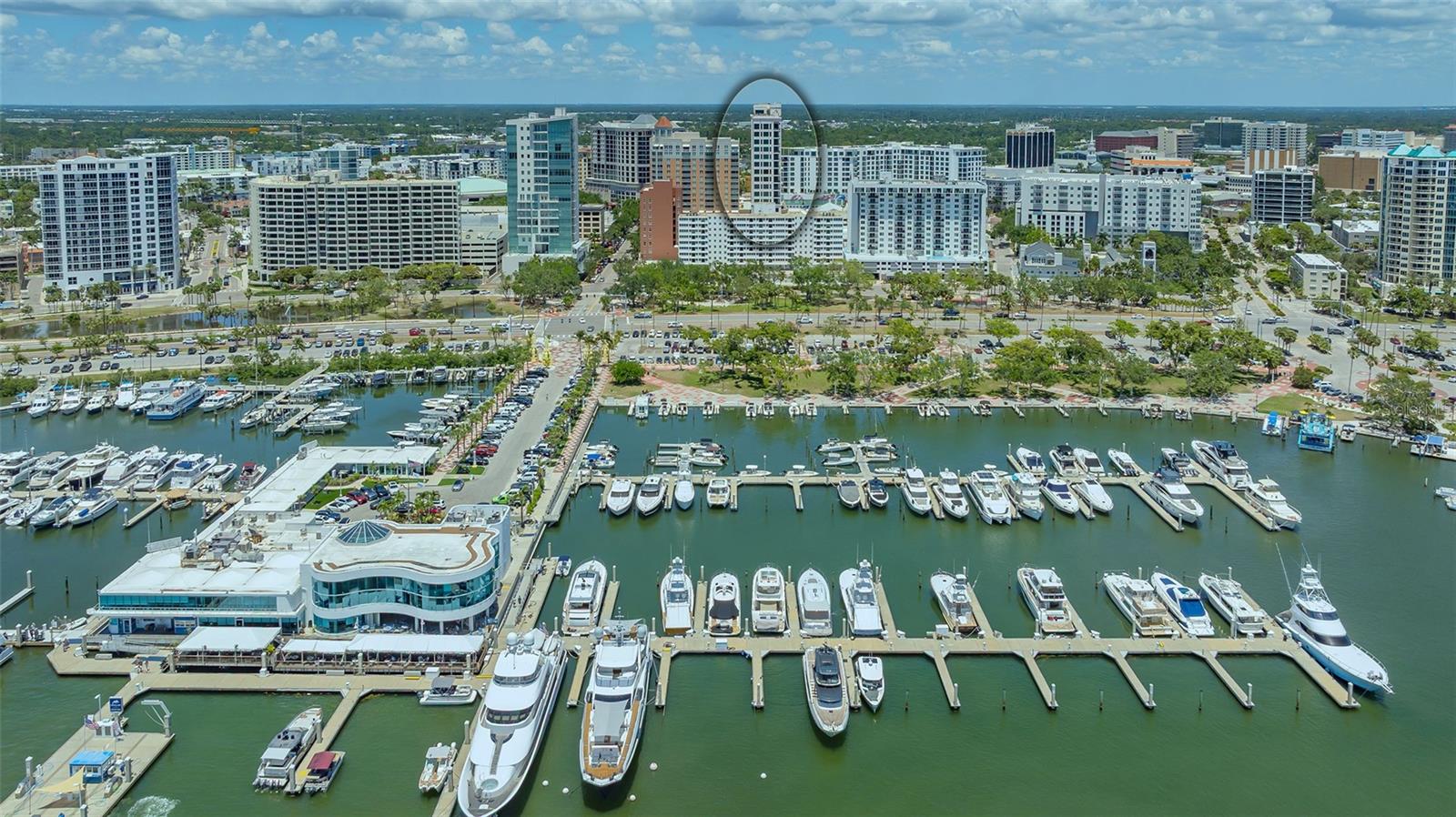 33 S PALM AVE #1303, SARASOTA, FL, 34236
