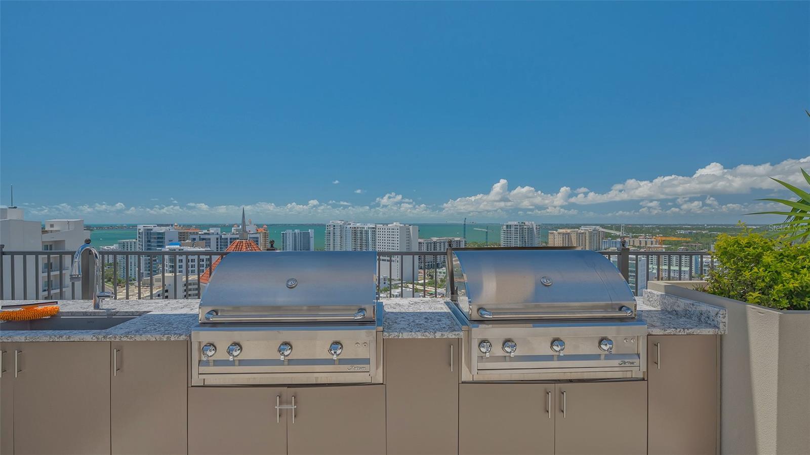 33 S PALM AVE #1303, SARASOTA, FL, 34236