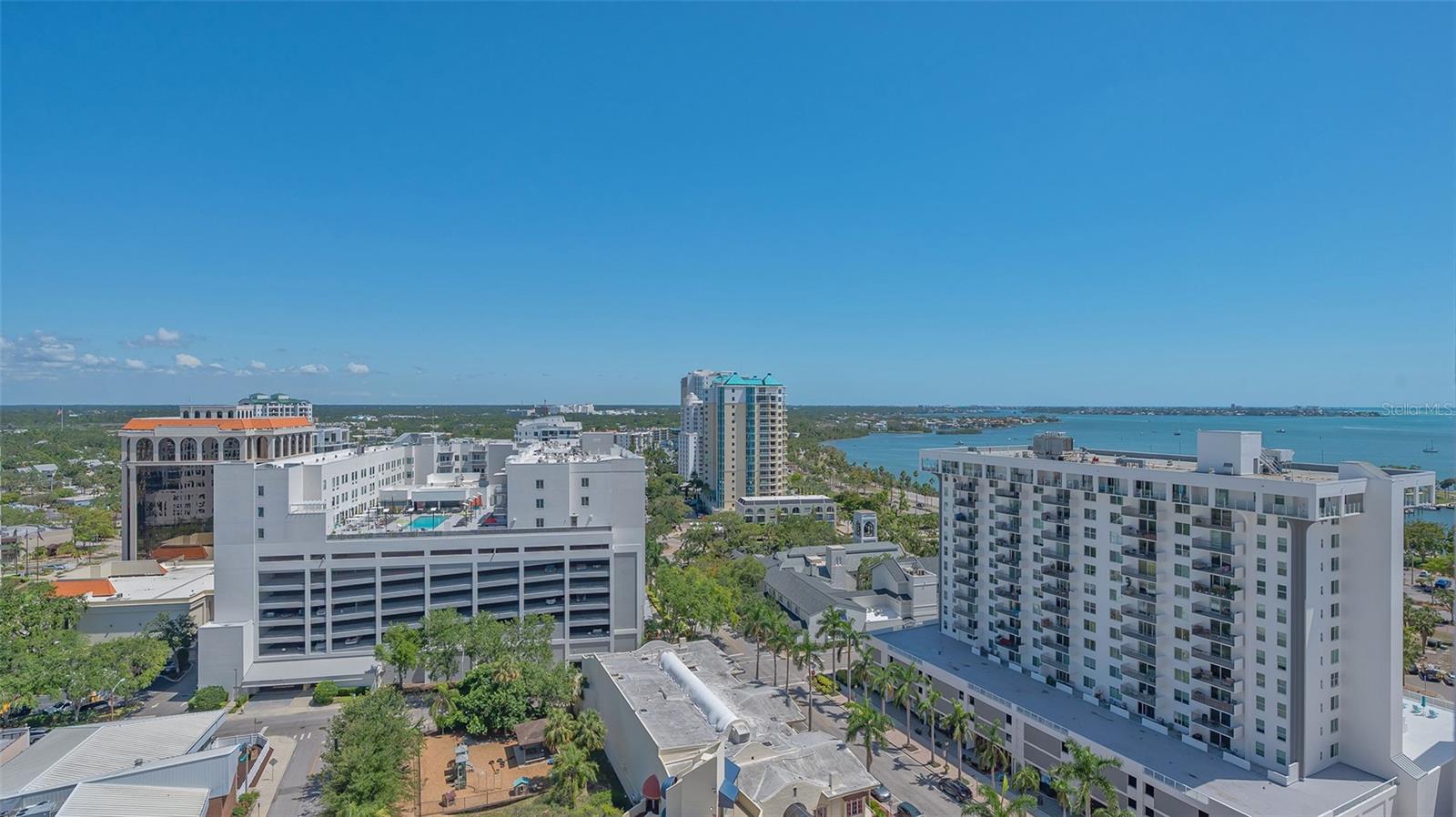 33 S PALM AVE #1303, SARASOTA, FL, 34236