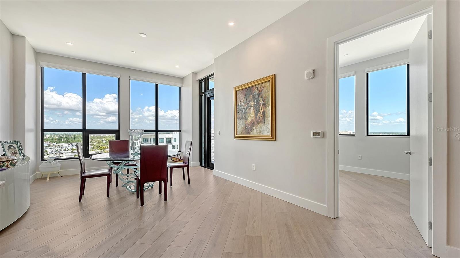 33 S PALM AVE #1303, SARASOTA, FL, 34236