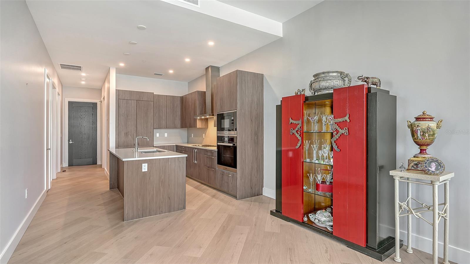33 S PALM AVE #1303, SARASOTA, FL, 34236