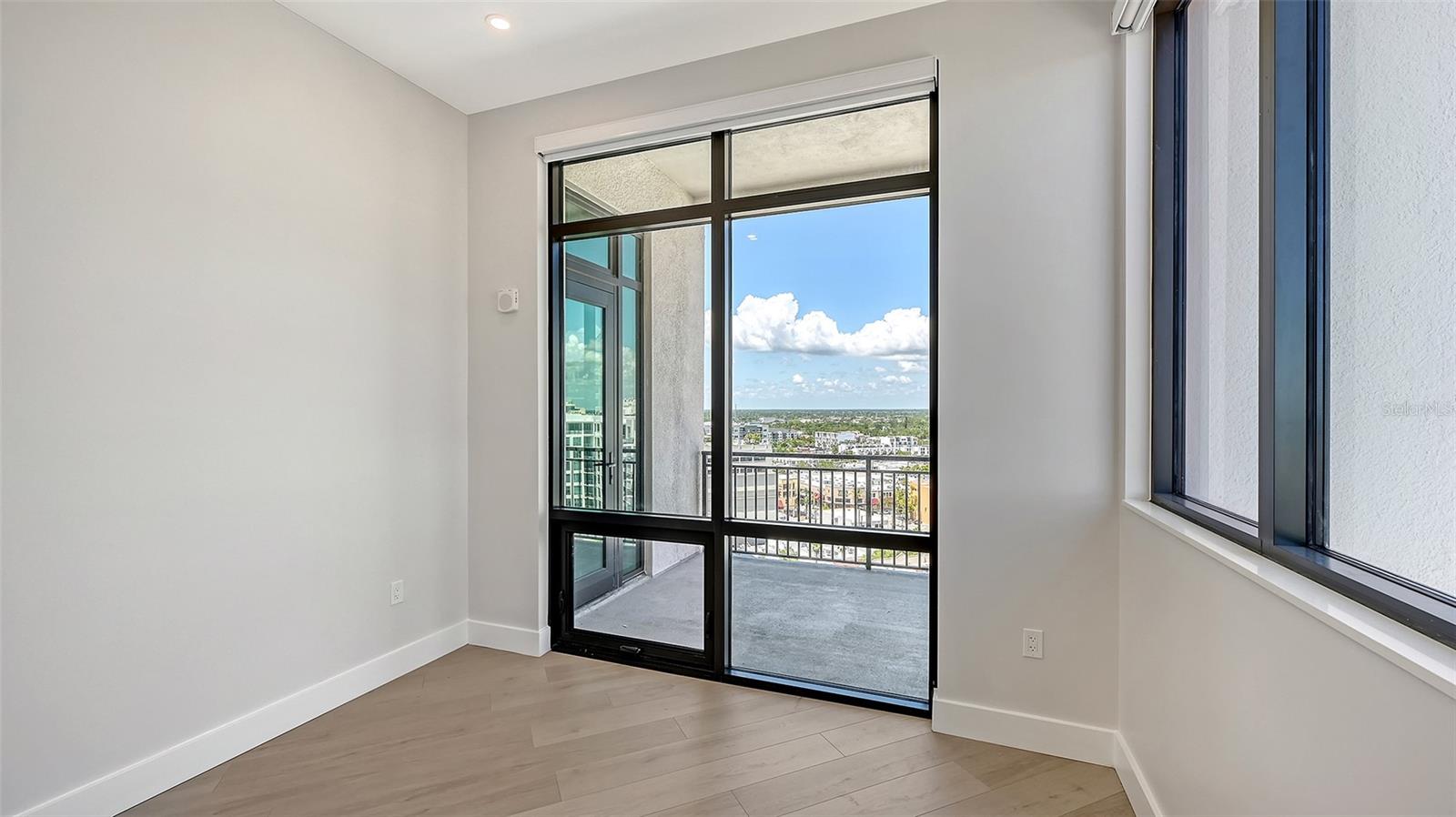 33 S PALM AVE #1303, SARASOTA, FL, 34236