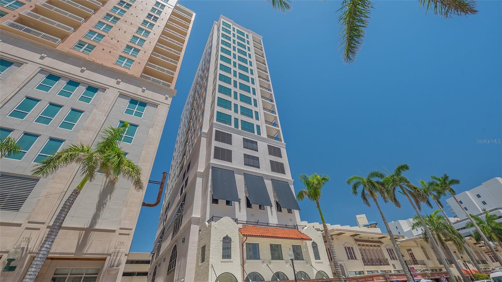 33 S PALM AVE #1303, SARASOTA, FL, 34236