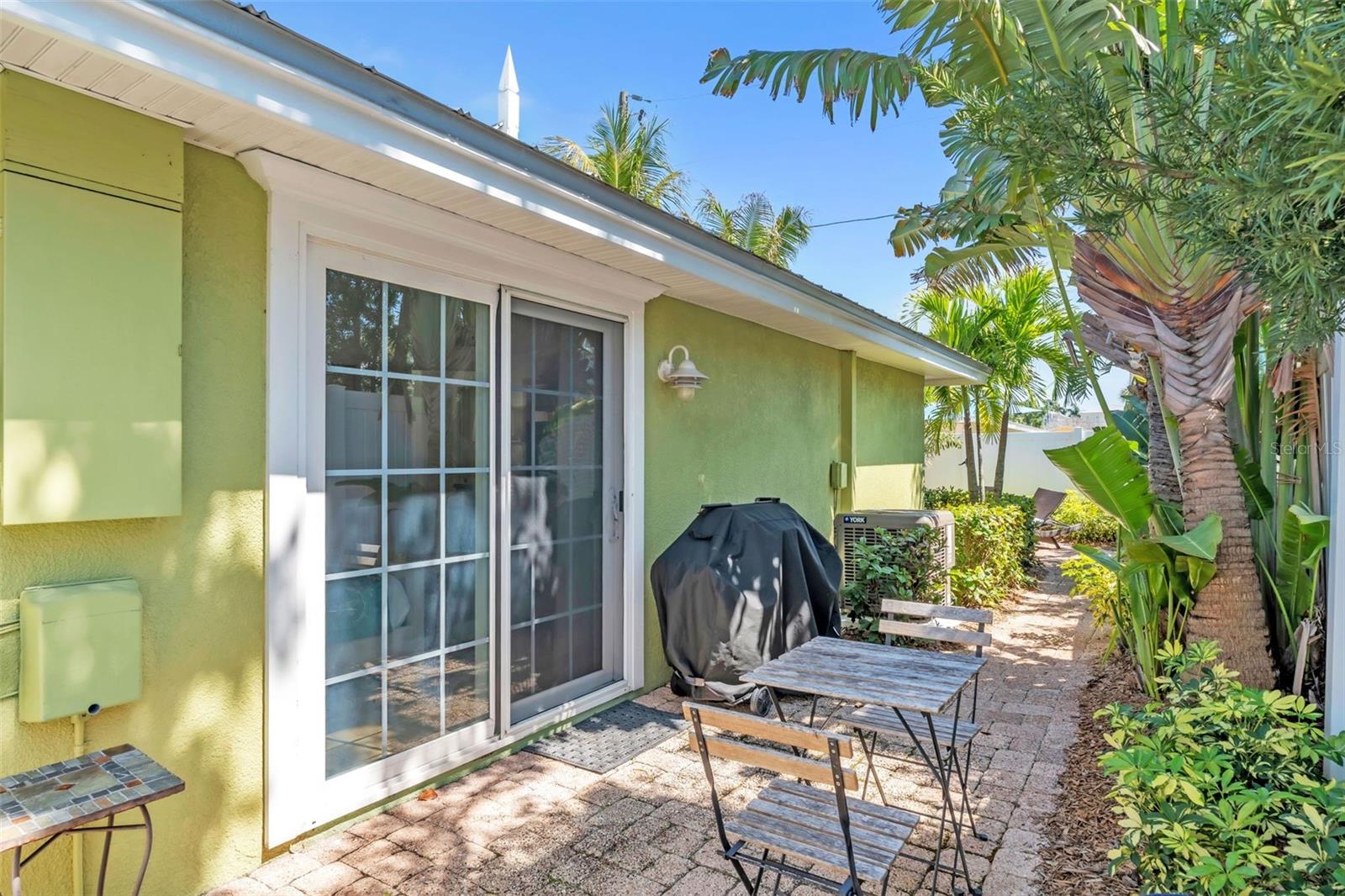 215 67TH ST #6, HOLMES BEACH, FL, 34217