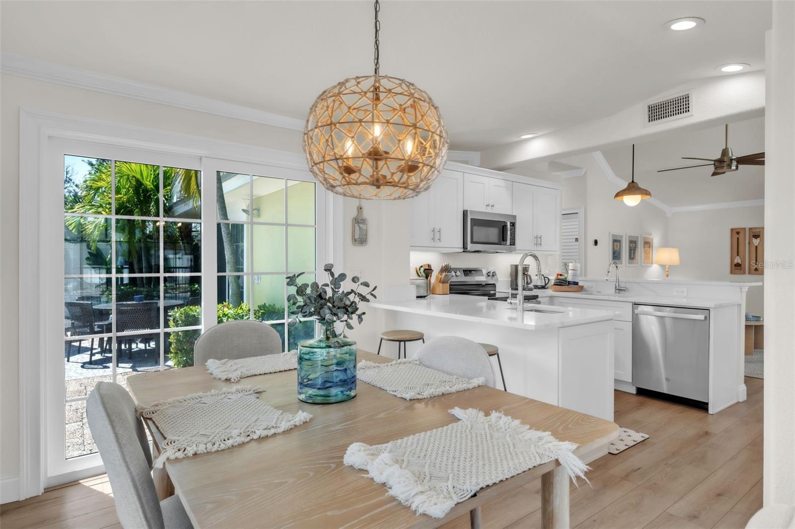 215 67TH ST #6, HOLMES BEACH, FL, 34217