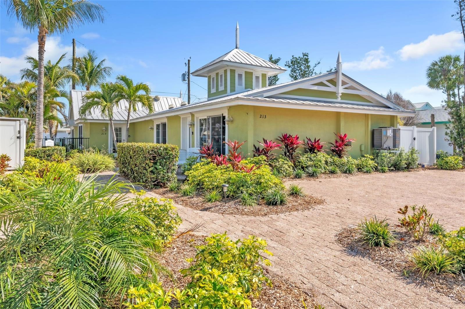 215 67TH ST #6, HOLMES BEACH, FL, 34217