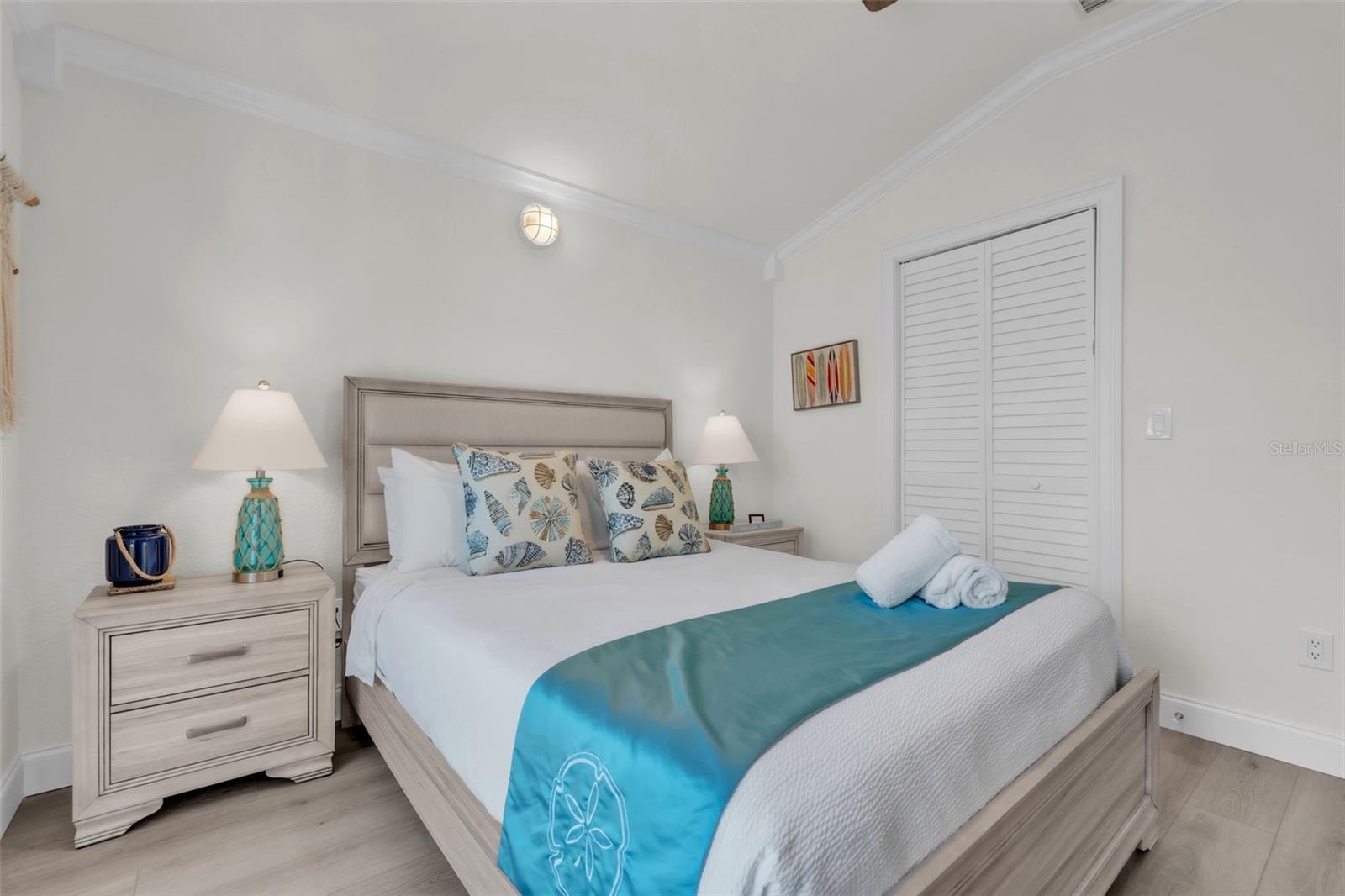 215 67TH ST #6, HOLMES BEACH, FL, 34217