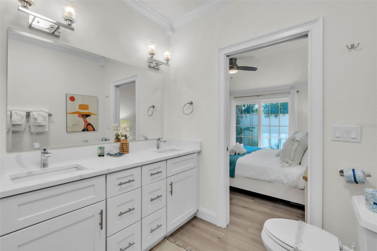 215 67TH ST #6, HOLMES BEACH, FL, 34217