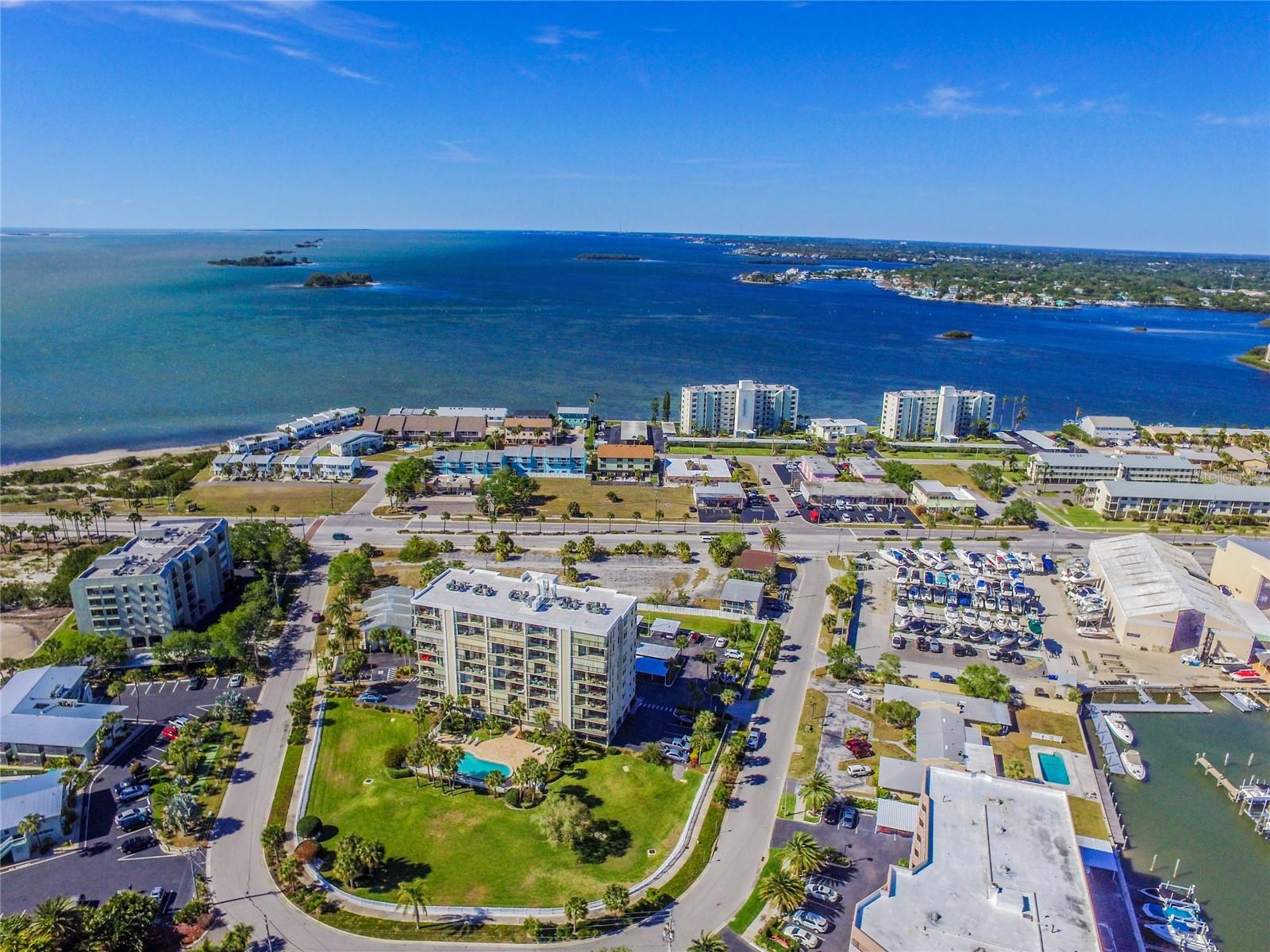 2566 GARY CIR #3, DUNEDIN, FL, 34698