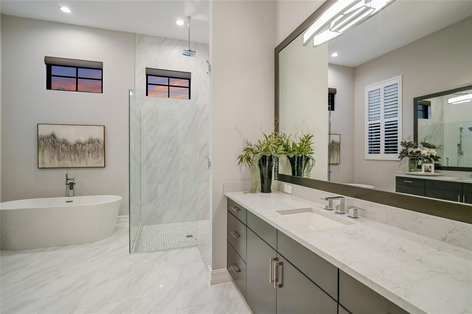 16317 DAYSAILOR TRL, LAKEWOOD RANCH, FL, 34202