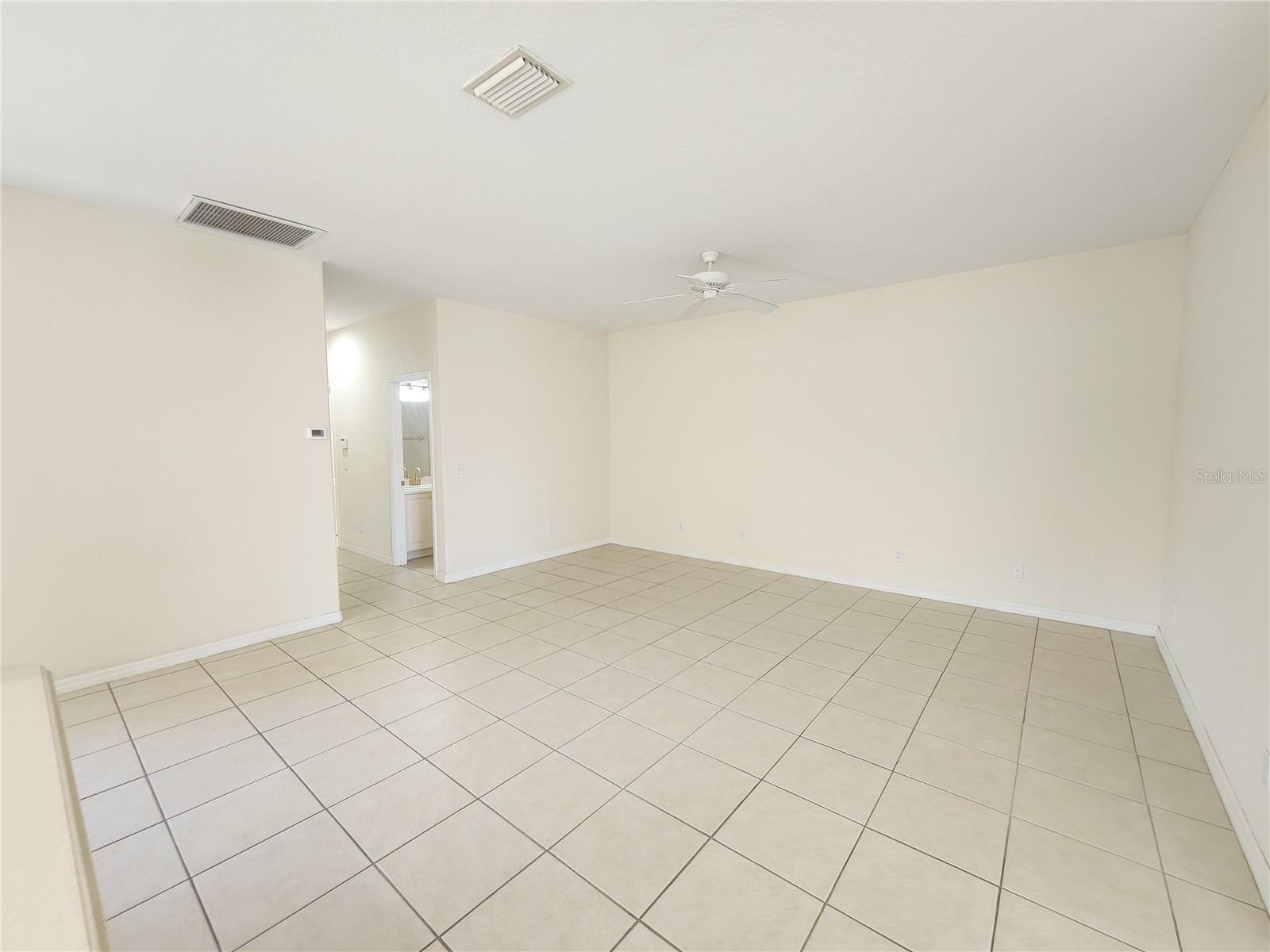 8323 EAGLE ISLES PL, BRADENTON, FL, 34212