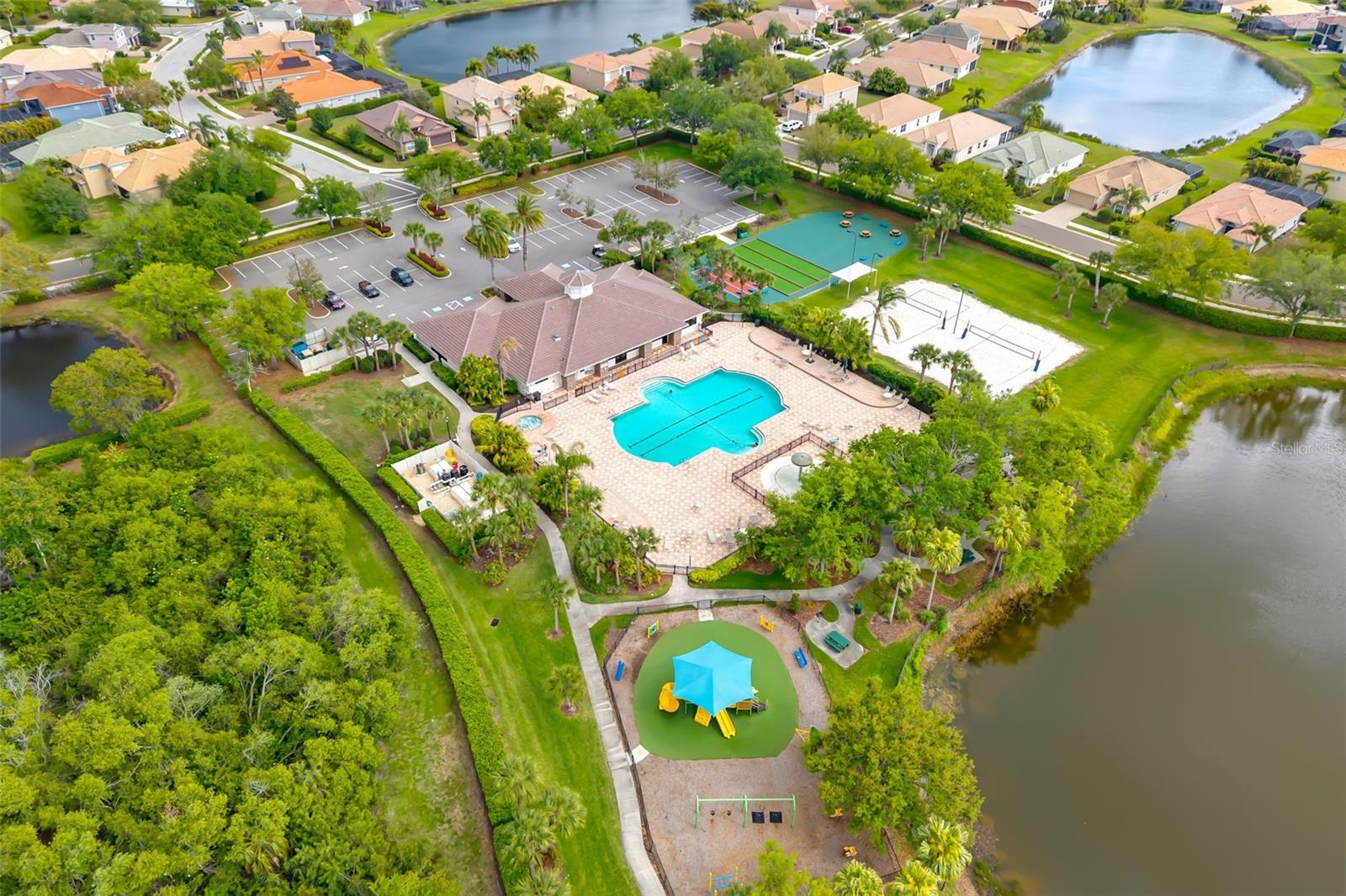 8323 EAGLE ISLES PL, BRADENTON, FL, 34212