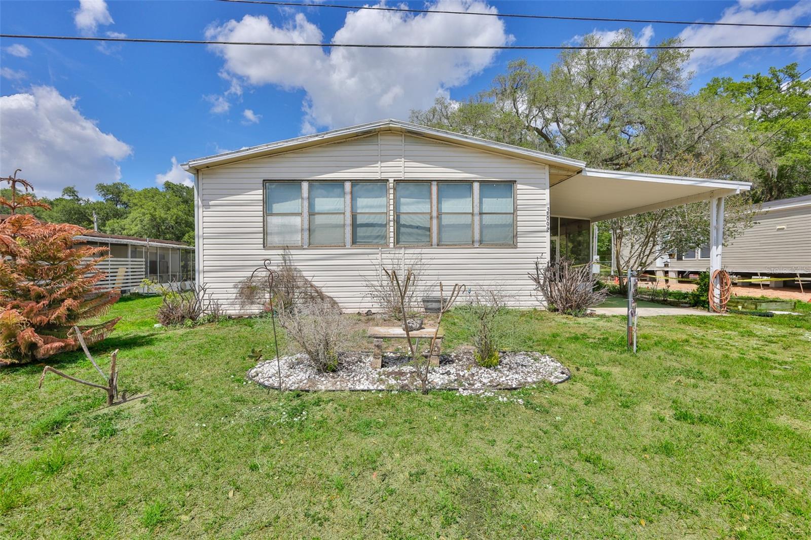 38992 STAPLEY CIR, ZEPHYRHILLS, FL, 33540