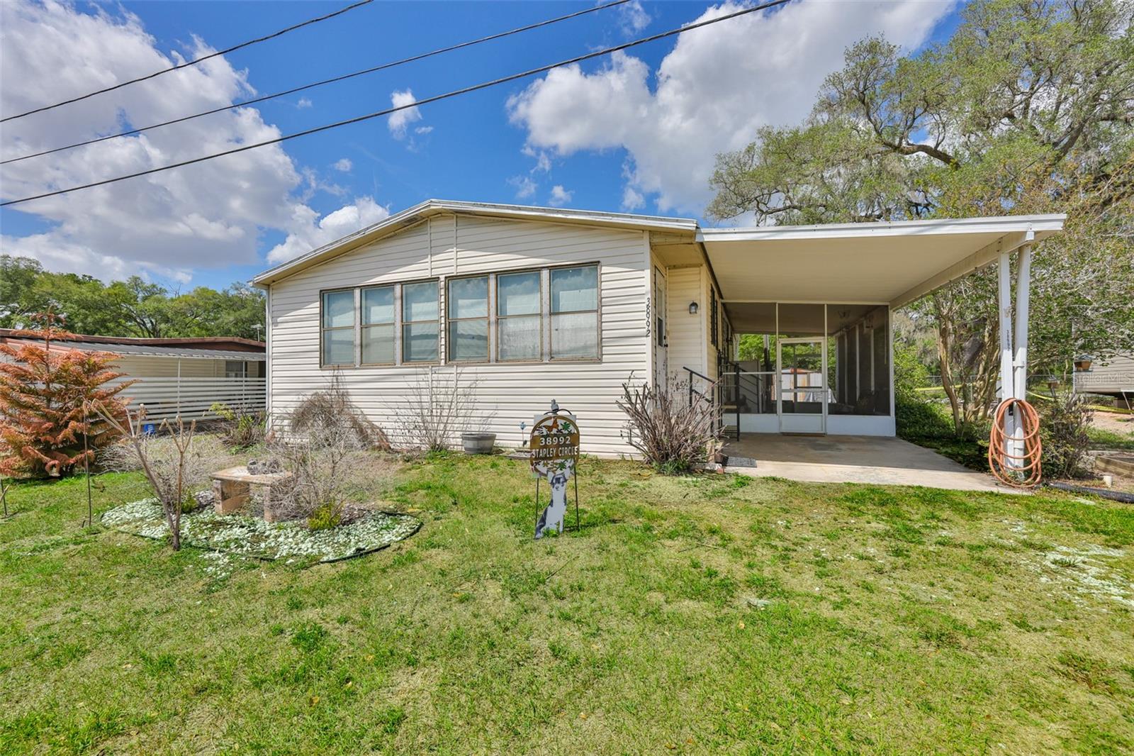 38992 STAPLEY CIR, ZEPHYRHILLS, FL, 33540