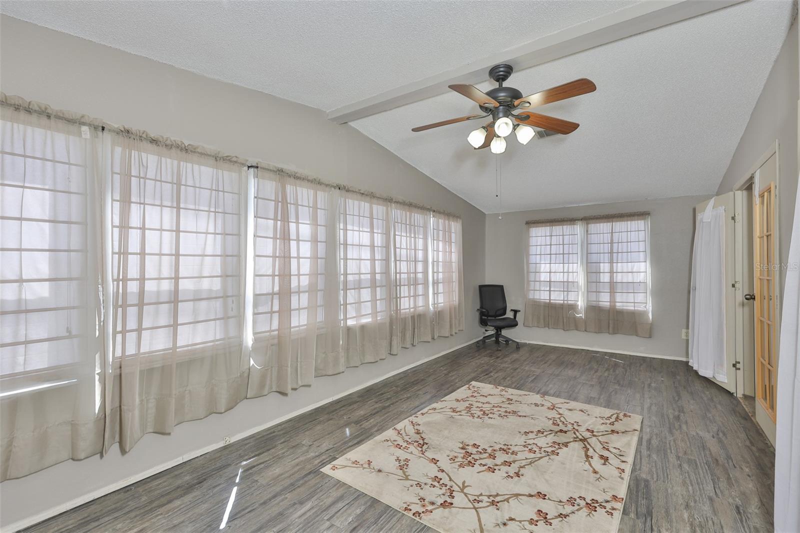 38992 STAPLEY CIR, ZEPHYRHILLS, FL, 33540