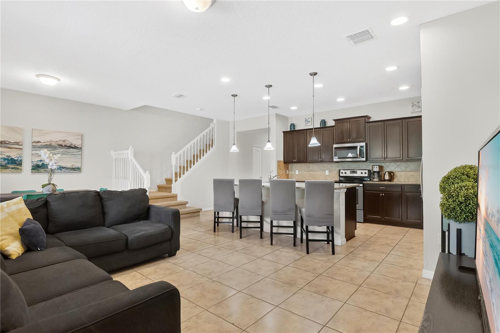 8811 GENEVE CT, KISSIMMEE, FL, 34747