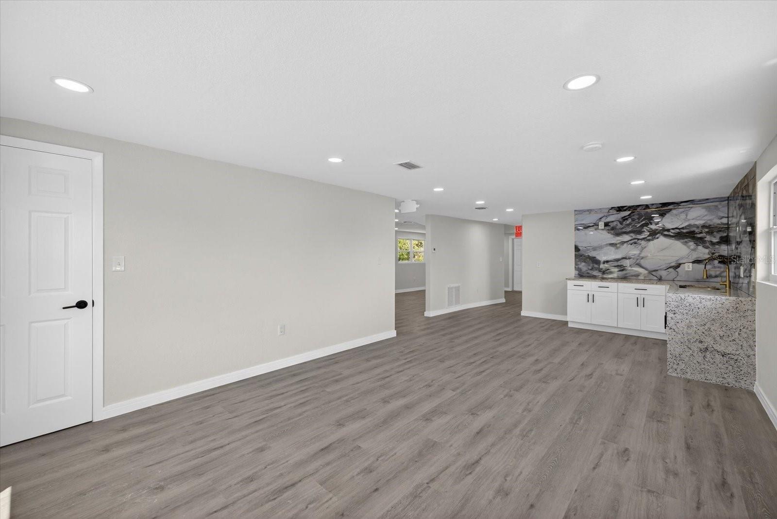 6334 CONGRESS ST, NEW PORT RICHEY, FL, 34653