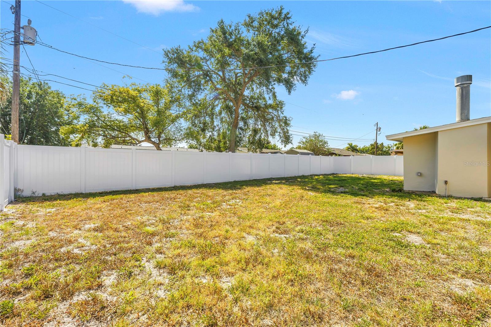 7443 2ND ST N, ST PETERSBURG, FL, 33702