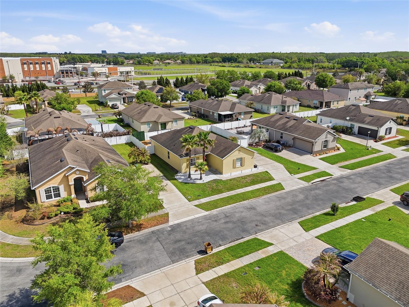 2864 RUNNING BROOK CIR, KISSIMMEE, FL, 34744