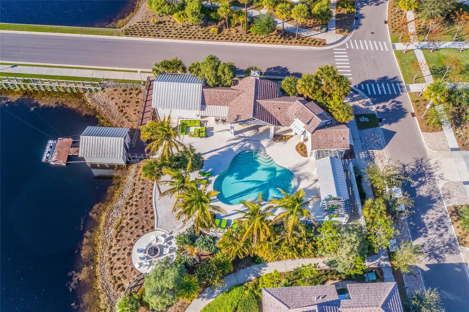 318 COMPASS POINT DR #202, BRADENTON, FL, 34209