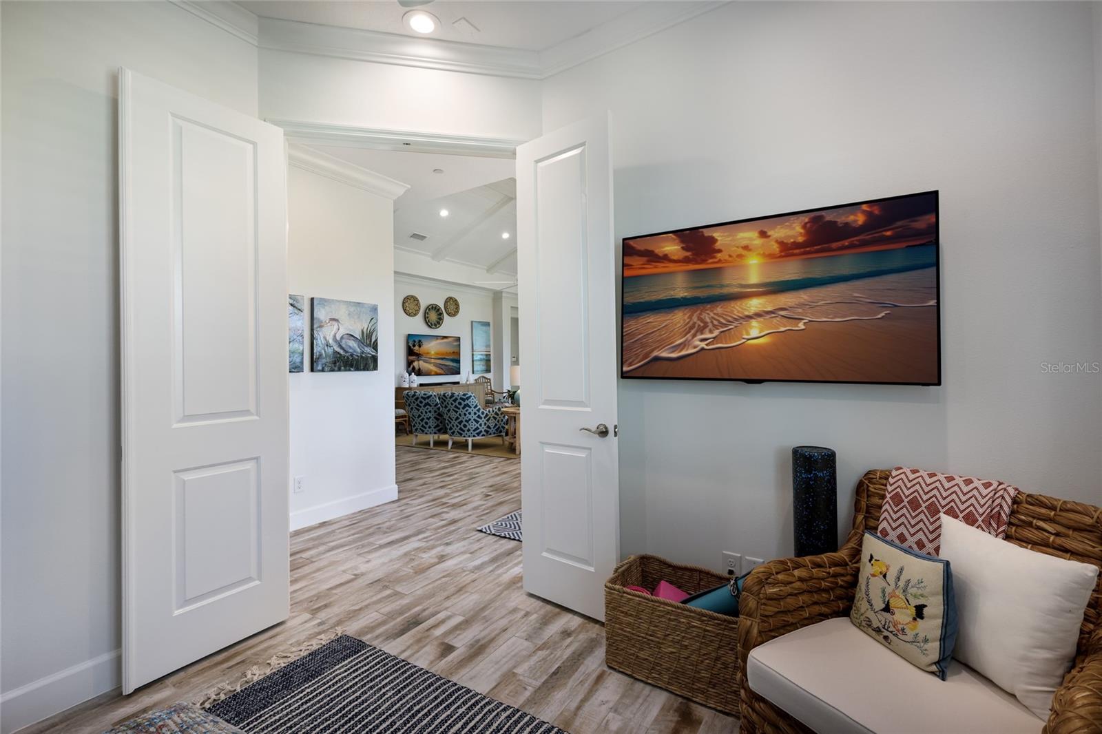 318 COMPASS POINT DR #202, BRADENTON, FL, 34209