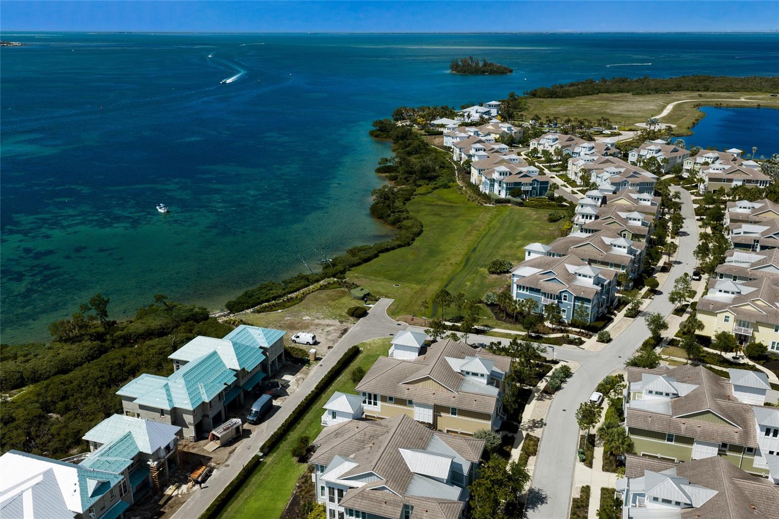 318 COMPASS POINT DR #202, BRADENTON, FL, 34209