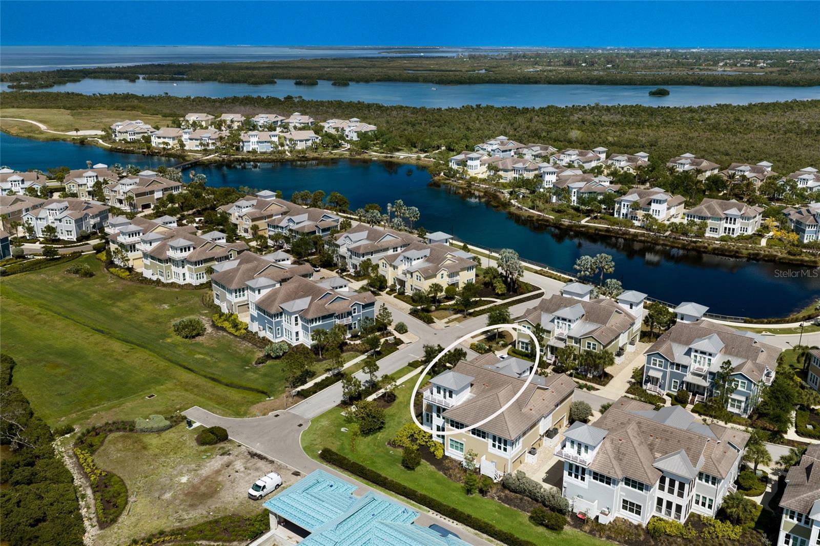 318 COMPASS POINT DR #202, BRADENTON, FL, 34209