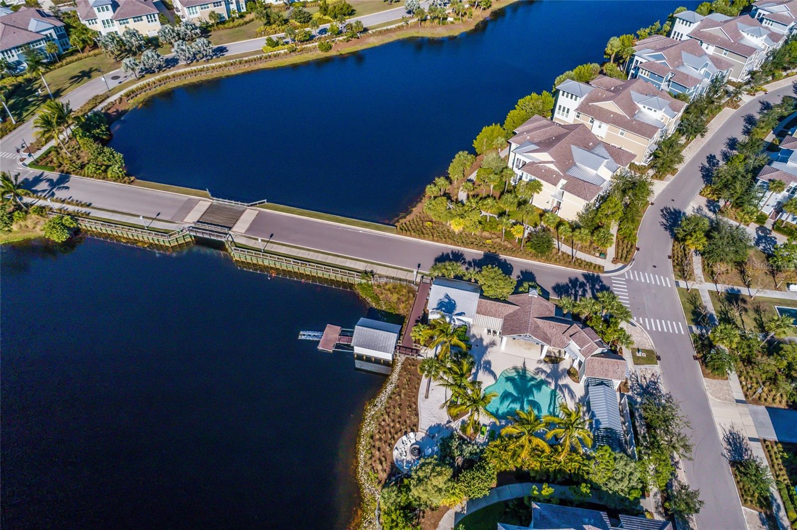 318 COMPASS POINT DR #202, BRADENTON, FL, 34209