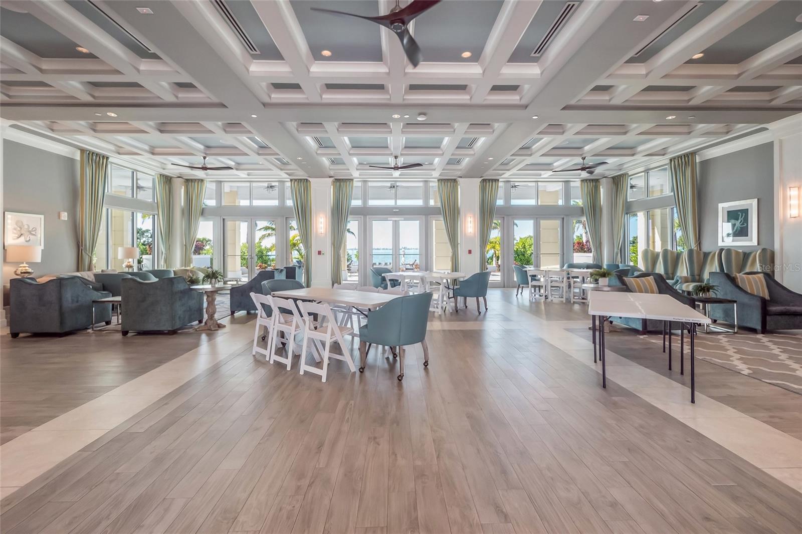 318 COMPASS POINT DR #202, BRADENTON, FL, 34209