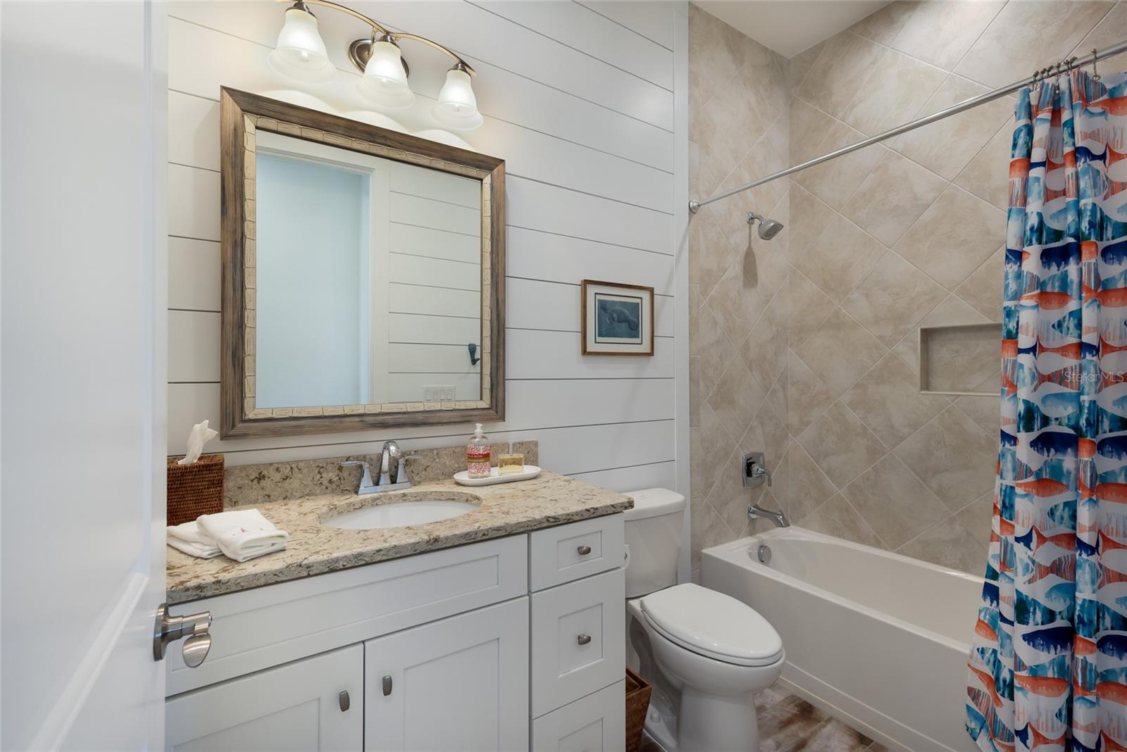 318 COMPASS POINT DR #202, BRADENTON, FL, 34209